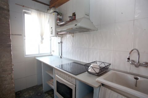 Продажа квартиры в Валенсия, Испания 3 спальни, 120м2 №53785 - фото 12