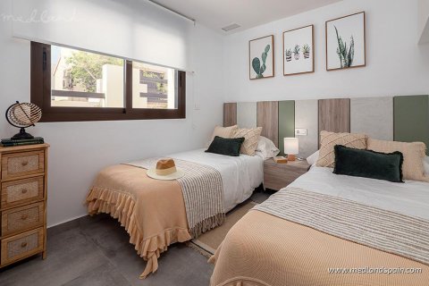 Продажа таухауса в Вилламартин, Аликанте, Испания 2 спальни, 79м2 №53975 - фото 5