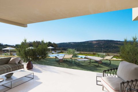 Жилой комплекс Sunny Golf в Эстепона, Малага, Испания №57208 - фото 10