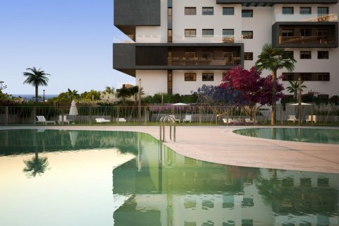 Продажа квартиры в Кампоамор, Аликанте, Испания 2 спальни, 101м2 №56077 - фото 3