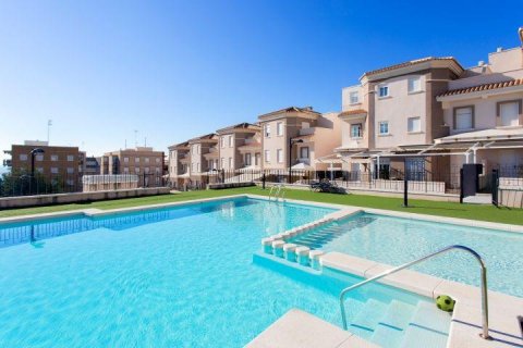 Продажа квартиры в Санта-Пола, Аликанте, Испания 3 спальни, 88м2 №56133 - фото 2
