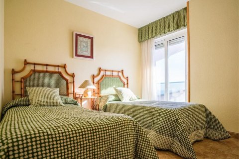 Продажа квартиры в Сан-Хуан, Аликанте, Испания 3 спальни, 180м2 №59385 - фото 6