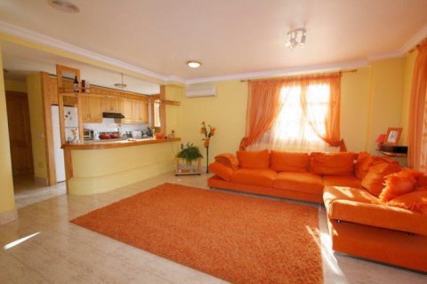 Продажа квартиры в Кампоамор, Аликанте, Испания 3 спальни, 125м2 №58442 - фото 6