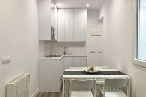 Продажа квартиры в Мадрид, Испания 1 спальня, 37м2 №58449 - фото 4
