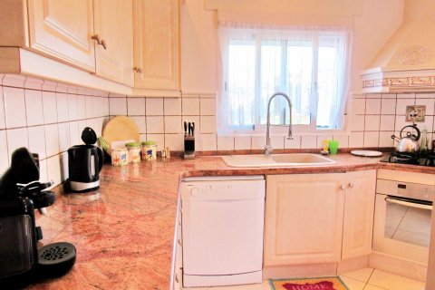 Продажа виллы в Бенисса, Аликанте, Испания 4 спальни, 150м2 №58446 - фото 6