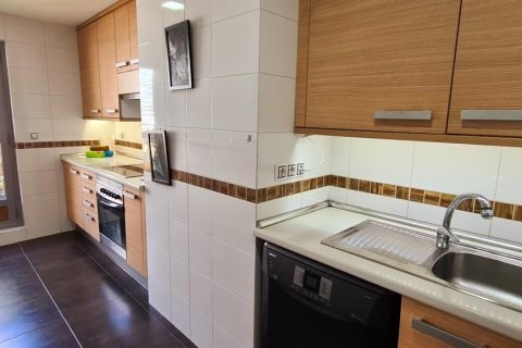 Продажа квартиры в Эль Кампельо, Аликанте, Испания 4 спальни, 185м2 №59178 - фото 8