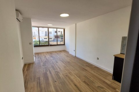 Продажа квартиры в Бенидорм, Аликанте, Испания 2 спальни, 54м2 №59422 - фото 1