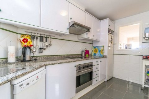 Продажа квартиры в Кампоамор, Аликанте, Испания 2 спальни, 80м2 №58514 - фото 9
