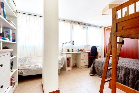 Продажа квартиры в Сан-Хуан, Аликанте, Испания 2 спальни, 115м2 №59956 - фото 5
