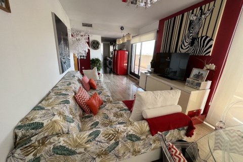 Продажа квартиры в Сан-Хуан, Аликанте, Испания 3 спальни, 130м2 №59976 - фото 5