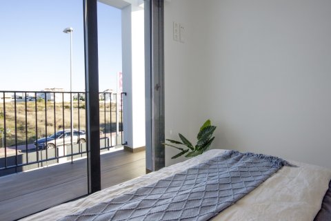 Продажа виллы Сьюдад Кесада, Аликанте, Испания 3 спальни, 170м2 №63041 - фото 15
