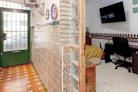 Продажа таухауса в Севилья, Испания 6 спален, 165м2 №62998 - фото 15