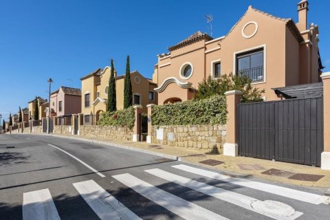 Продажа виллы в Малага, Испания 4 спальни, 276м2 №62379 - фото 25