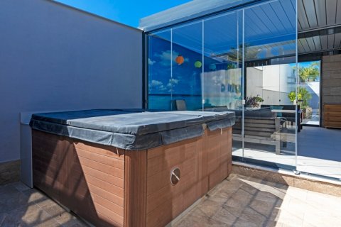 Продажа виллы Кониль-де-ла-Фронтера, Кадис, Испания 6 спален, 671.63м2 №62355 - фото 14