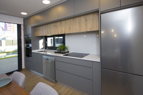 Продажа виллы Сьюдад Кесада, Аликанте, Испания 3 спальни, 170м2 №63041 - фото 10