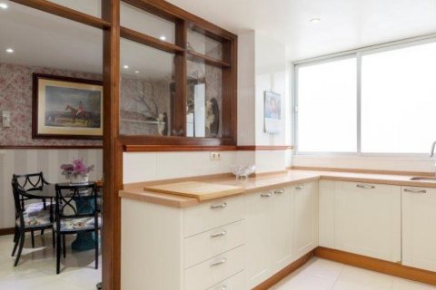 Продажа квартиры Херес, Кадис, Испания 4 спальни, 371.15м2 №61015 - фото 15