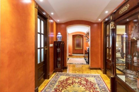 Продажа квартиры Херес, Кадис, Испания 4 спальни, 371.15м2 №61015 - фото 5