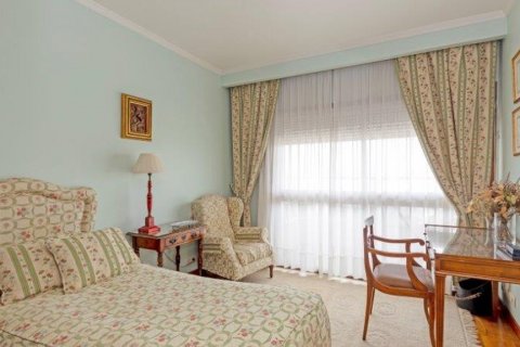 Продажа квартиры Херес, Кадис, Испания 4 спальни, 371.15м2 №61015 - фото 27