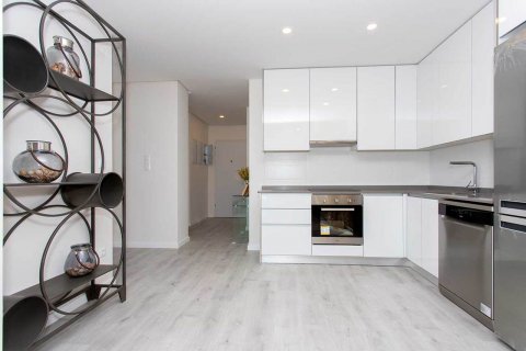 Продажа квартиры Ла Зения, Аликанте, Испания 3 спальни, 77м2 №62953 - фото 11