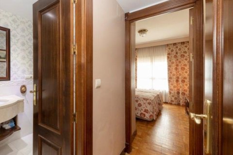 Продажа квартиры Херес, Кадис, Испания 4 спальни, 371.15м2 №61015 - фото 29