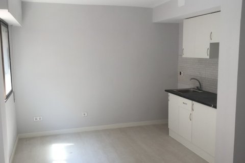 Продажа квартиры в Мадрид, Испания 1 спальня, 60.00м2 №1634 - фото 1