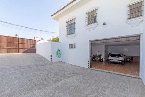 Продажа виллы в Эль Сантискаль, Кадис, Испания 5 спален, 571м2 №62047 - фото 10