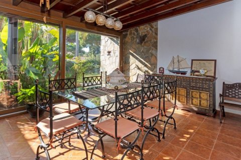 Продажа дома в Эль-Пуэрто-де-Санта-Мария, Кадис, Испания 4 спальни, 385м2 №62026 - фото 18