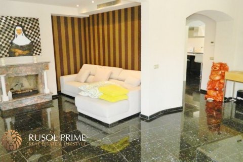 Villa till salu Sitges, Barcelona, Spanien 5 sovrum, 300 kvm. Nr. 8830 - foto 3