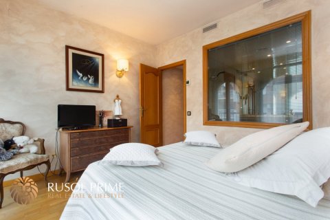 Lägenhet till salu Barcelona, Spanien 5 sovrum, 185 kvm. Nr. 8987 - foto 8