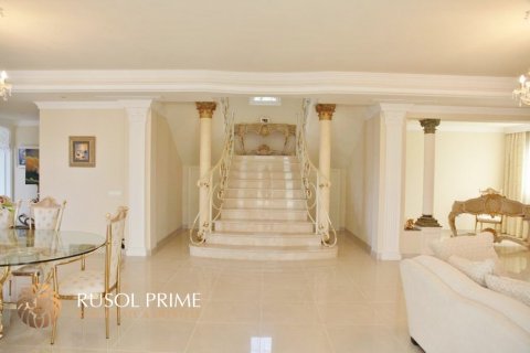 Villa till salu Platja D'aro, Girona, Spanien 5 sovrum, 500 kvm. Nr. 8814 - foto 16