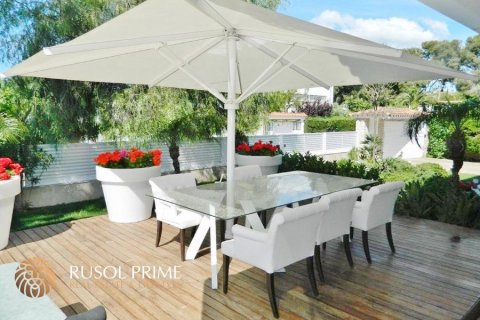 Villa till salu Sitges, Barcelona, Spanien 5 sovrum, 300 kvm. Nr. 8830 - foto 15