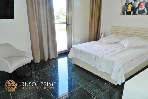Villa till salu Sitges, Barcelona, Spanien 5 sovrum, 300 kvm. Nr. 8830 - foto 1