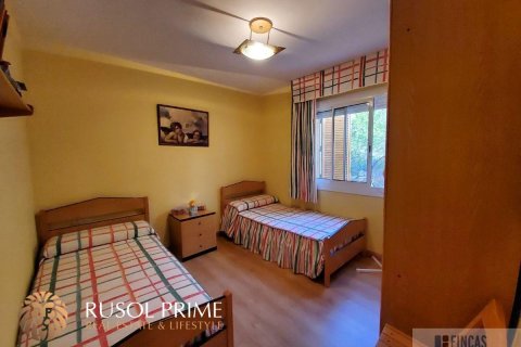 Hus till salu Coma-Ruga, Tarragona, Spanien 4 sovrum, 120 kvm. Nr. 11595 - foto 12