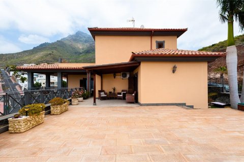 Villa till salu i Torviscas, Tenerife, Spanien 5 sovrum, 408 kvm. Nr. 18356 - foto 8