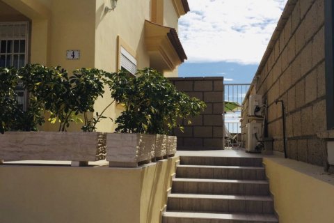 Villa till salu i Adeje, Tenerife, Spanien 5 sovrum, 300 kvm. Nr. 18377 - foto 8