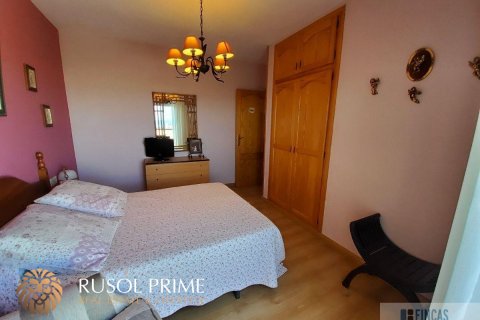 Hus till salu Coma-Ruga, Tarragona, Spanien 4 sovrum, 120 kvm. Nr. 11595 - foto 10