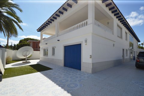 Villa till salu Cabo Roig, Alicante, Spanien 9 sovrum, 470 kvm. Nr. 19351 - foto 7