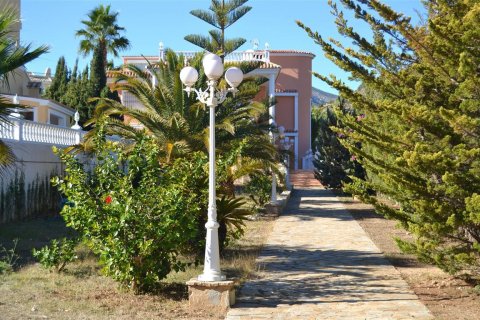 Villa till salu i Calpe, Alicante, Spanien 5 sovrum, 460 kvm. Nr. 25148 - foto 29