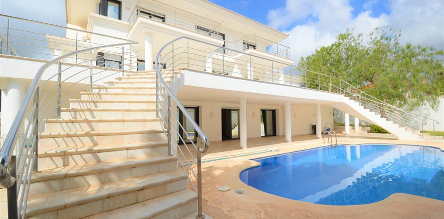 Villa Villamartin, Alicante, Spanien 4 sovrum, 531 kvm. Nr. 19405