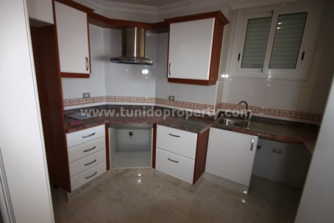 Lägenhet till salu Acantilado De Los Gigantes, Tenerife, Spanien 2 sovrum, 90 kvm. Nr. 24304 - foto 2