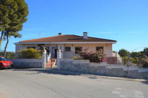 Villa till salu i Campoamor, Alicante, Spanien 10 sovrum, 792 kvm. Nr. 19380 - foto 5