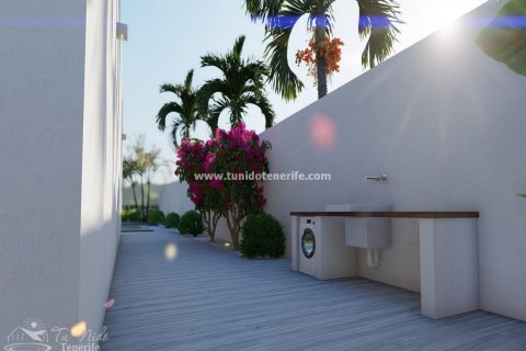 Villa till salu i San Isidro De Abona, Tenerife, Spanien 3 sovrum, 150 kvm. Nr. 24608 - foto 22