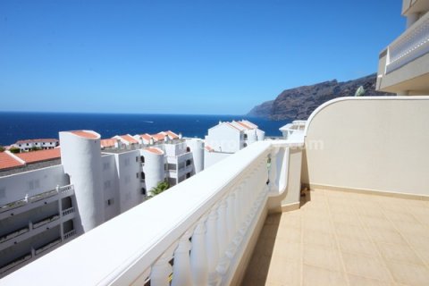 Lägenhet till salu Acantilado De Los Gigantes, Tenerife, Spanien 2 sovrum, 90 kvm. Nr. 24302 - foto 1