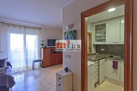 Lägenhet till salu i Platja D'aro, Girona, Spanien 1 sovrum, 71 kvm. Nr. 29773 - foto 9
