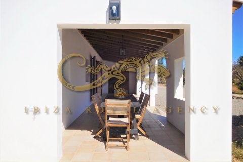 Villa för uthyrning i Sant Joan de Labritja, Ibiza, Spanien 4 sovrum, 240 kvm. Nr. 30846 - foto 6
