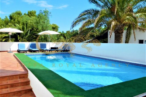 Villa för uthyrning i Sant Agusti des Vedra, Ibiza, Spanien 3 sovrum, 300 kvm. Nr. 30839 - foto 2