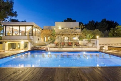 Villa till salu i Santa Eulalia Del Rio, Ibiza, Spanien 11 sovrum, 710 kvm. Nr. 30811 - foto 6