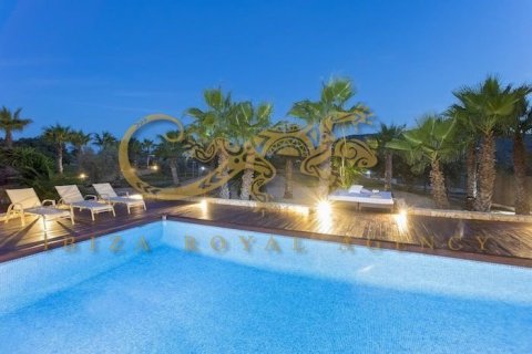 Villa till salu i Santa Eulalia Del Rio, Ibiza, Spanien 11 sovrum, 710 kvm. Nr. 30811 - foto 7