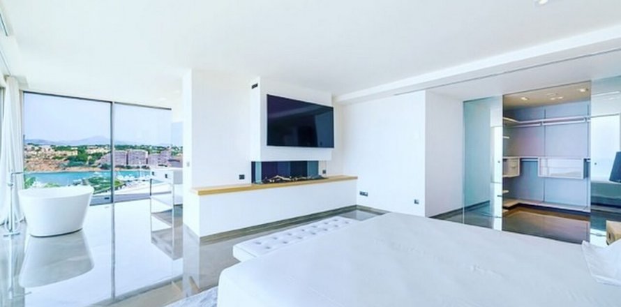 Villa Port Adriano, Mallorca, Spanien 6 sovrum, 606 kvm. Nr. 31658