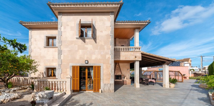 Villa i Can Picafort, Mallorca, Spanien 5 sovrum, 720 kvm. Nr. 32631
